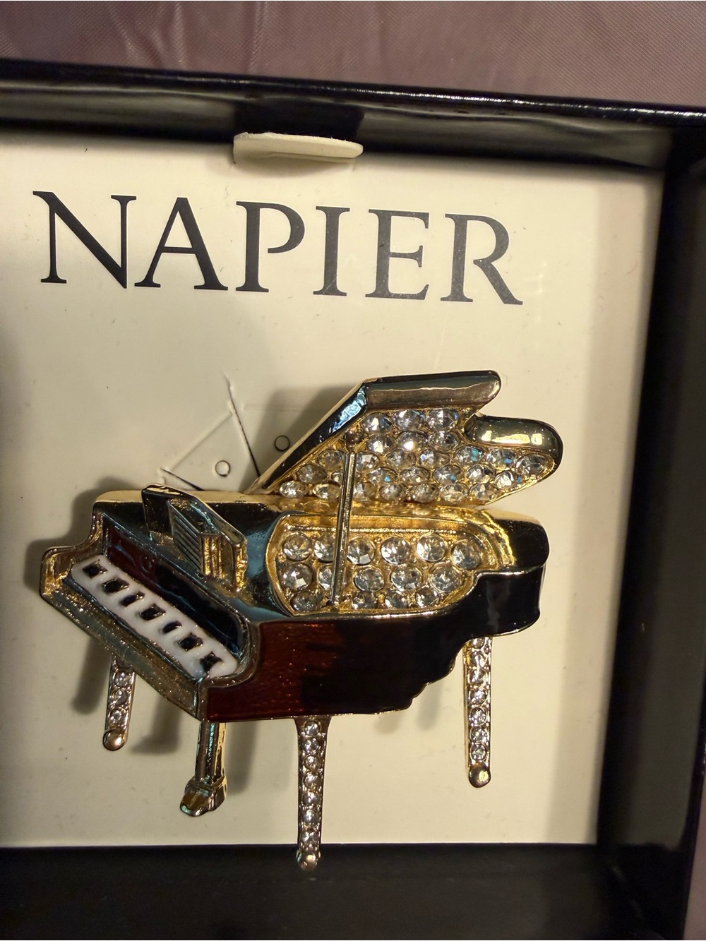 NWT Napier SIGNED Grand Piano Enamel & Clear Rhinestone Brooch Pin in Box - Picture 6 of 9